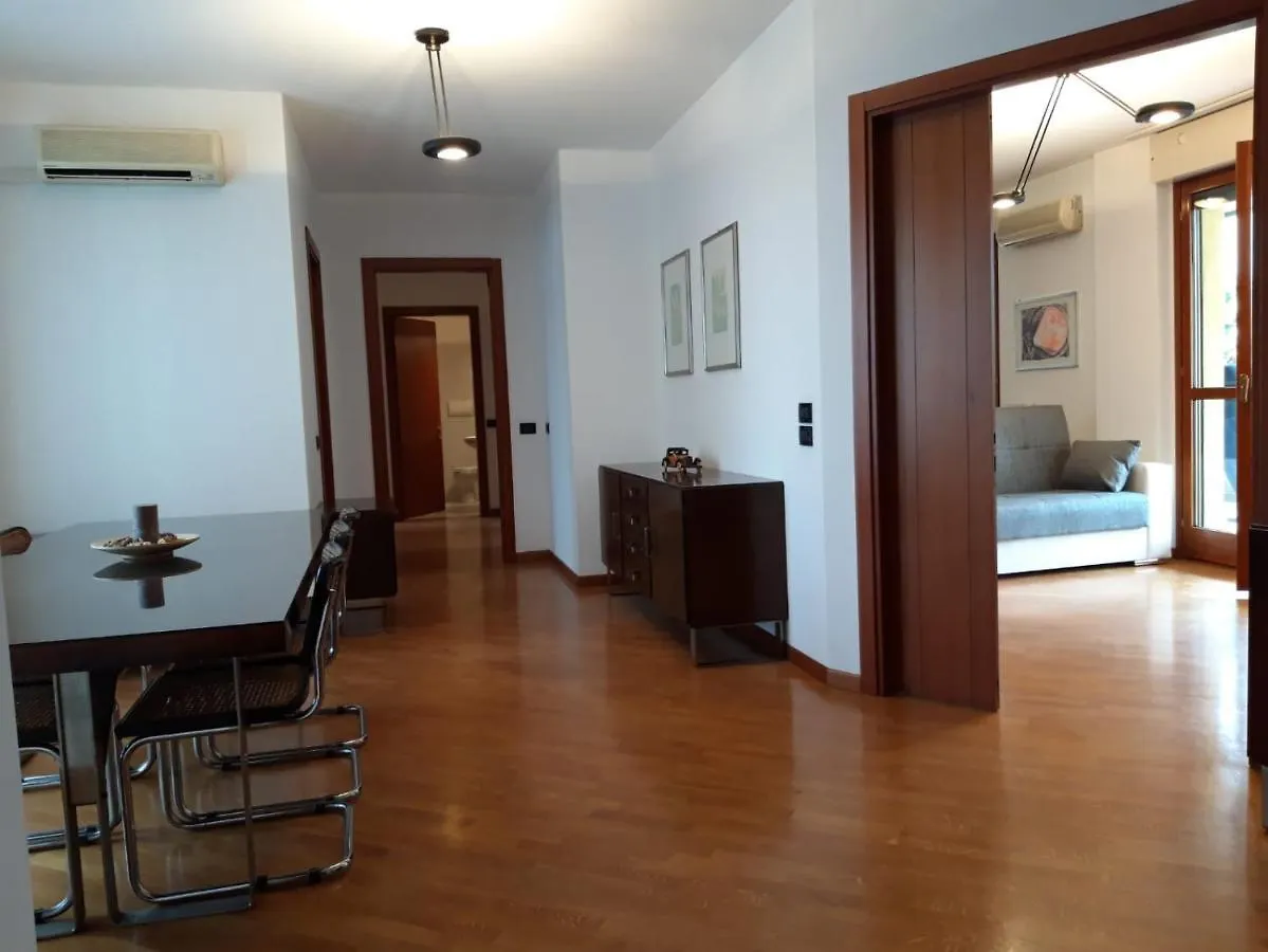 Bedandbreakfast Eni Torri Lombarde San Donato Bbqueen San Donato Milanese