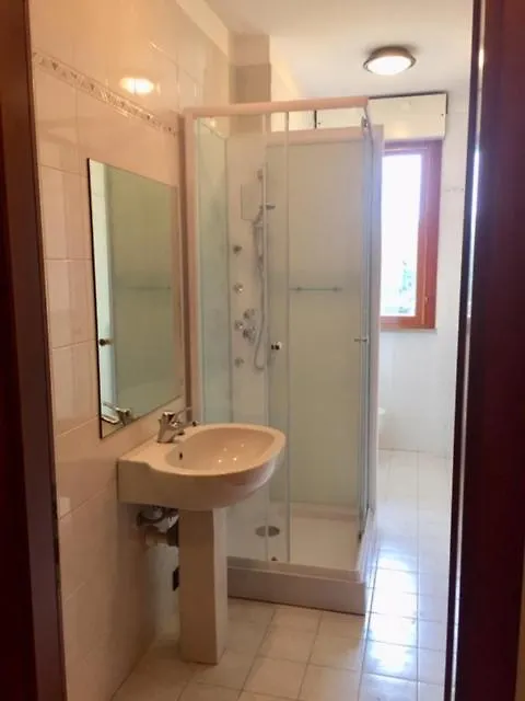 Bedandbreakfast Eni Torri Lombarde San Donato Bbqueen San Donato Milanese 0*,  Italy