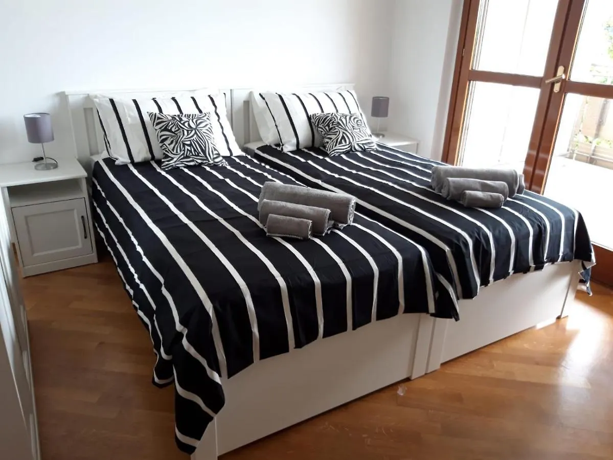 Guest house Bedandbreakfast Eni Torri Lombarde San Donato Bbqueen San Donato Milanese