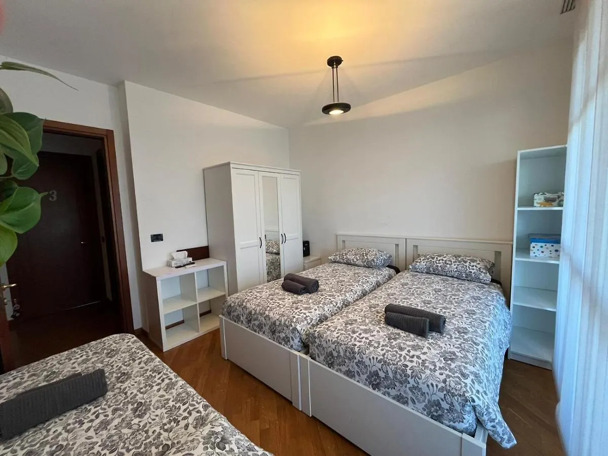Guest house Bedandbreakfast Eni Torri Lombarde San Donato Bbqueen San Donato Milanese